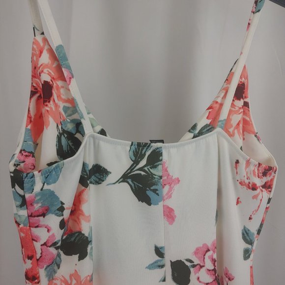 Design Lab - Printed Hi LO Floral Mermaid Dress - Picture 6 of 8